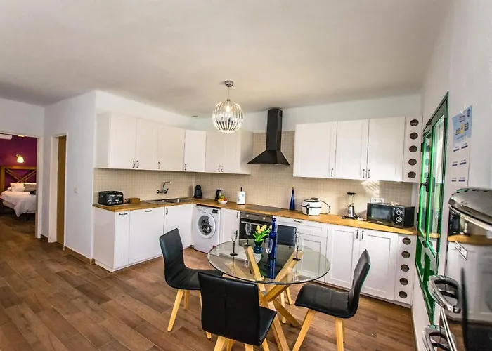 Terracitas - Lh214 By Now Ltd *